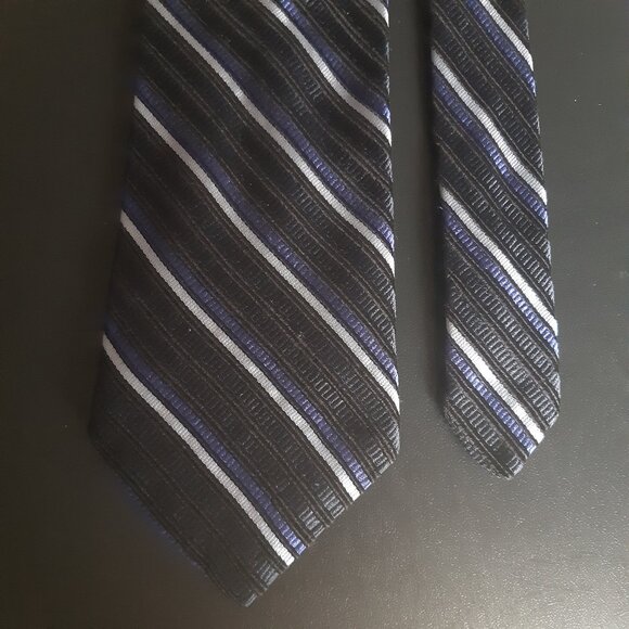 Dion Collection 100% Silk Repp Tie Blue/Black/White - Picture 5 of 13